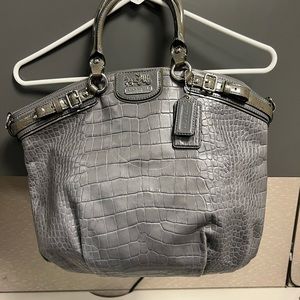 Coach Madison Crocodile Lindsey Satchel